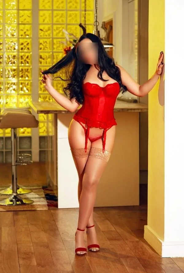 Anita escort Scotland