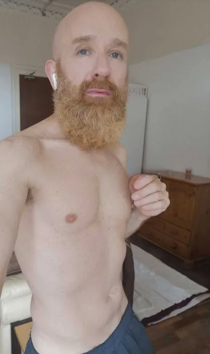 Balibule escort Scotland