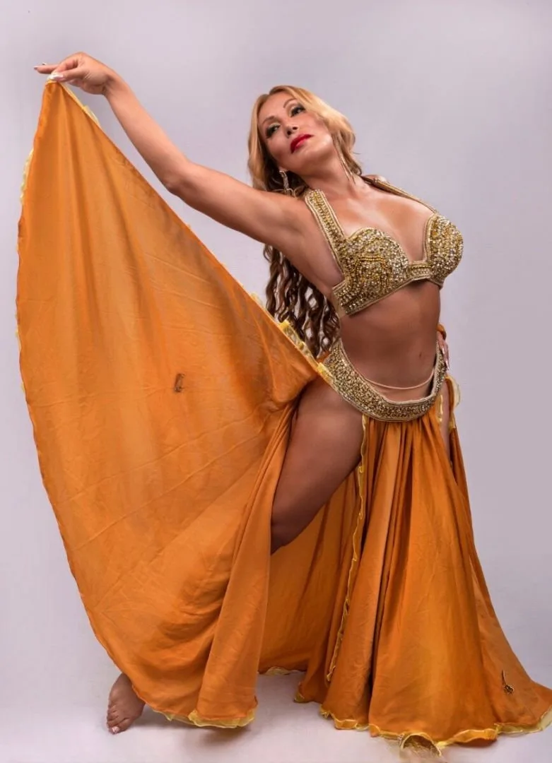 Vanna escort Scotland