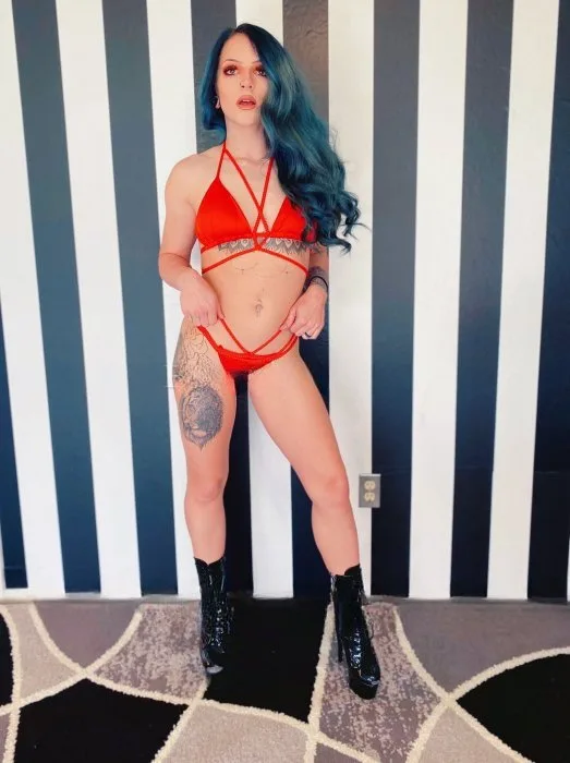 Famelia escort Scotland